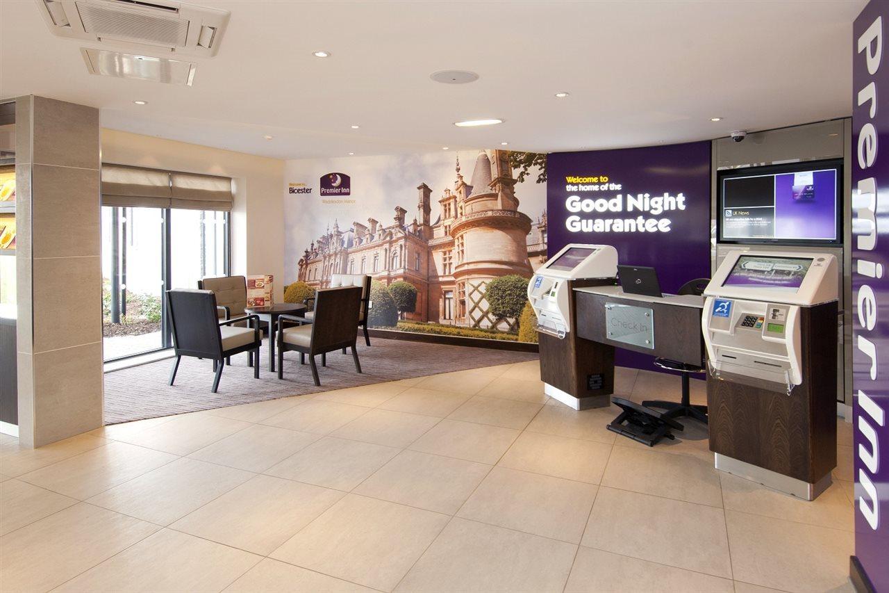 Premier Inn 비세스터 외부 사진