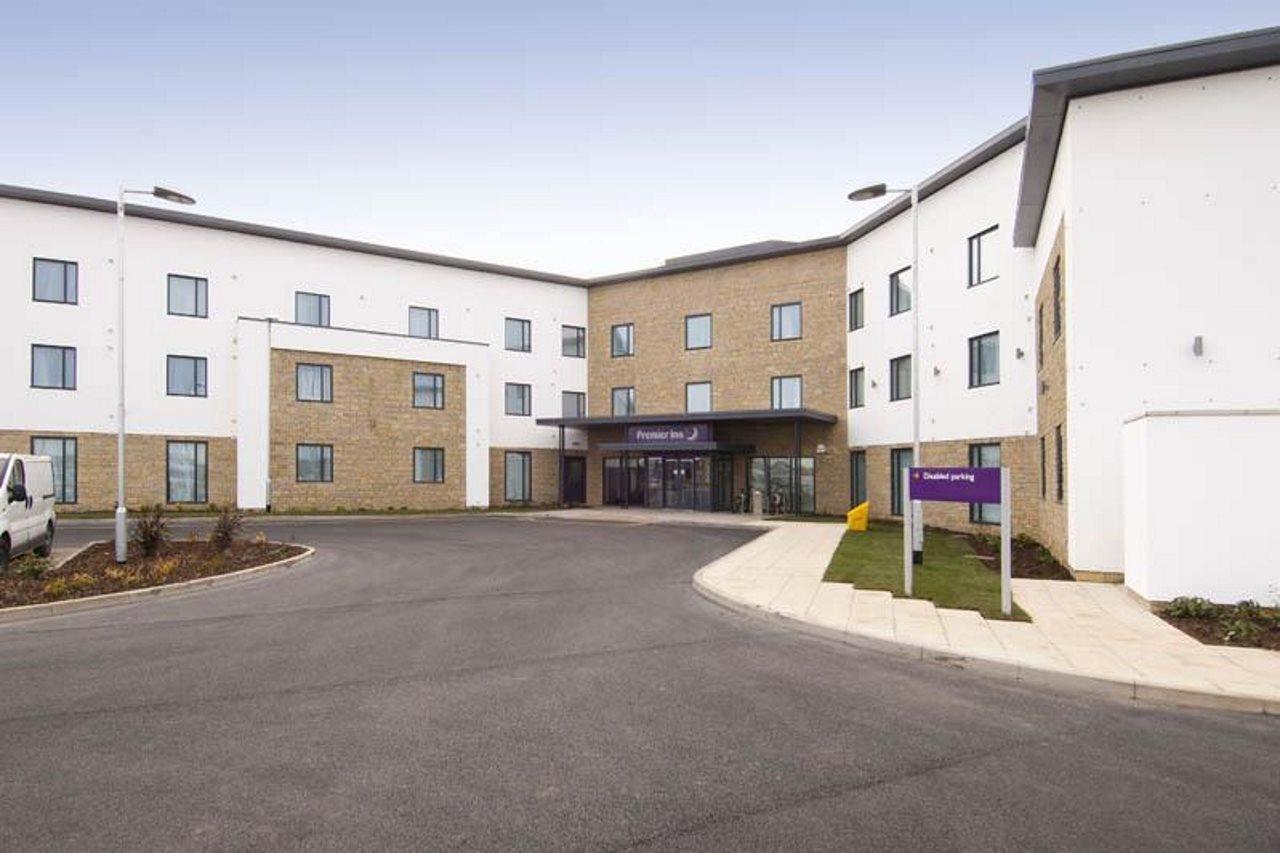Premier Inn 비세스터 외부 사진